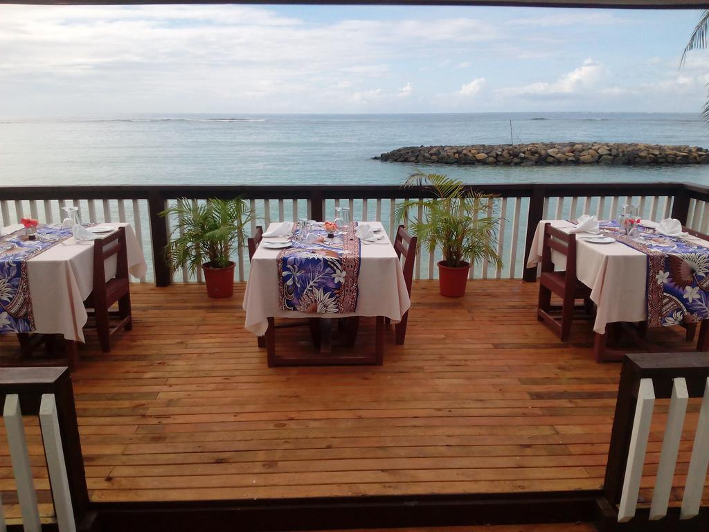 Vacations Beach Fale Hotell Manase Exteriör bild