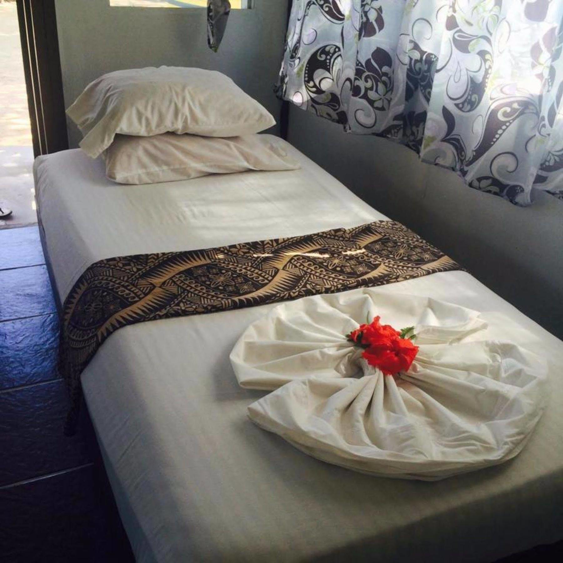 Vacations Beach Fale Hotell Manase Exteriör bild